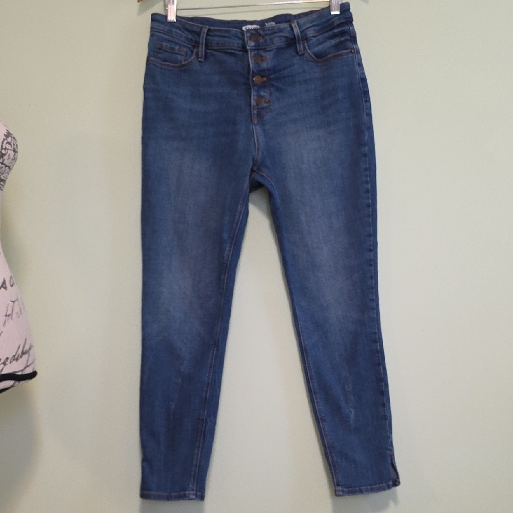 Old Navy Classic Blue Cropped Jeans